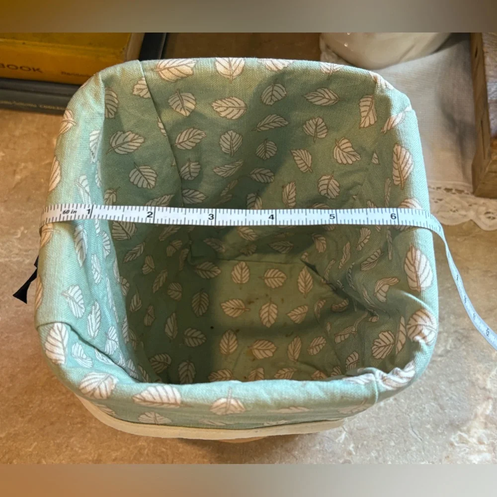 Longaberger Signed 1999 Market Basket w/ Green Leaf Fabric Liner Handmade USA